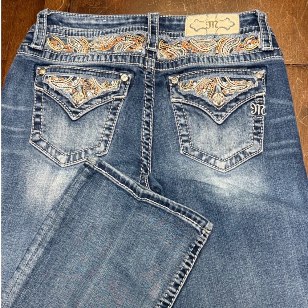 Miss Me Chloe Bootcut Jeans Women 27x32 Blue Paisley Embroidered Sequin M3520B